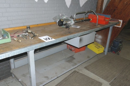 Work bench with drawer