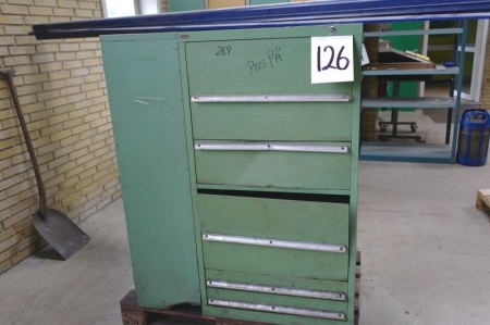 2 x 4 compartment lockers + tool cabinet