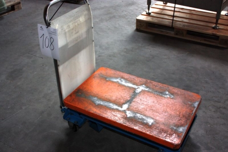 Hydraulisk sakseløftebord på hjul, max. 250 kg.