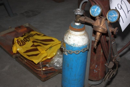 Ilt- og gassæt med manometer, brænder og tilbehør