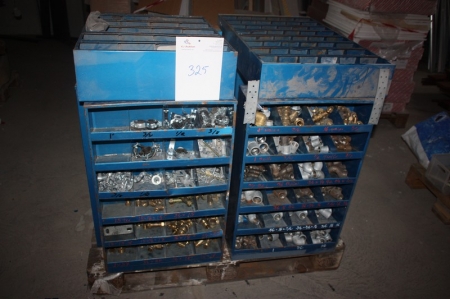 8 bolt racks containing