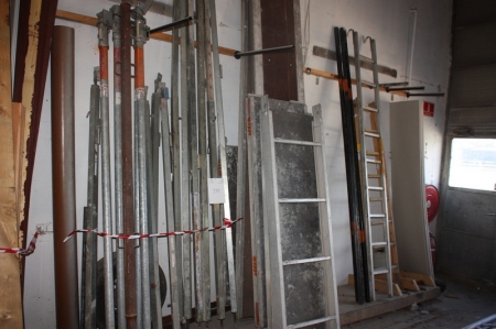 Miscellaneous struts, walkways and ladders