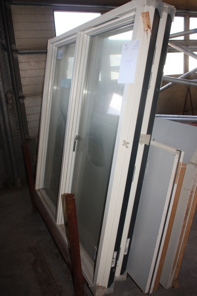 2 x windows, wood-aluminum, Velfac, height approx. 167 cm, width approx. 164 cm + 6 doors