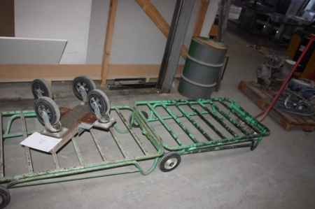 2 trolleys with tow bar