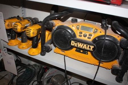 Cordless tools: DeWalt (without battery) + radio, DeWalt
