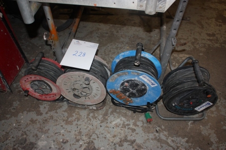 4 x cable reels