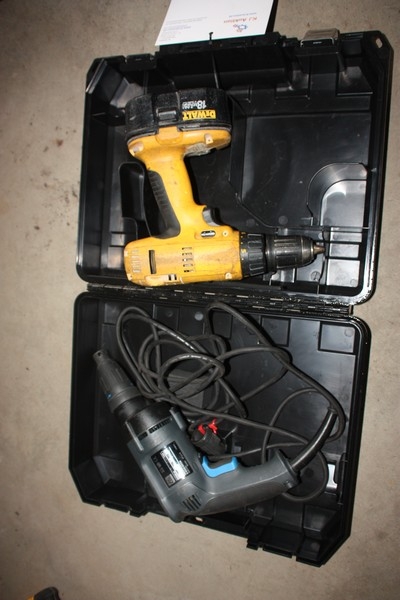 Power screwdriver / drywall screwdriver, ELU BS25EK, type 1 + cordless drilling machine, DeWalt with battery