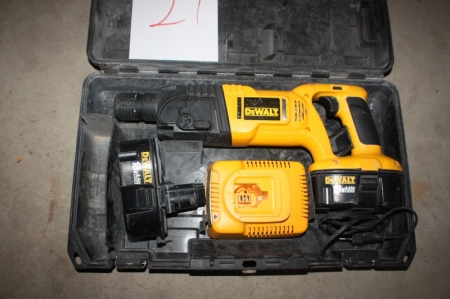 Cordless tool DeWalt hammer drill + 2 batteries and charger