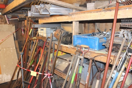 Shelf containing various facia bracket + PVC fittings, etc.