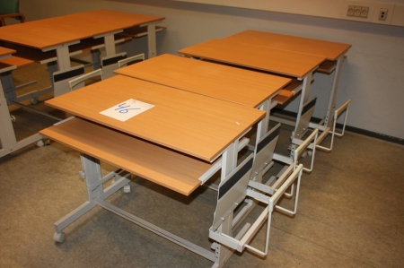 4 x PC tables on wheels, adjustable height