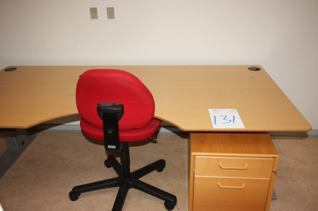 El- hæve sænke skrivebord med stol, 200 x 100, med skuffesektion + 2 reoler