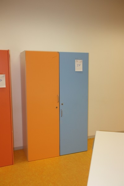 2 cabinets