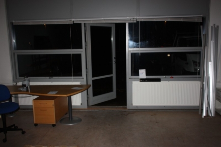 Window and door, height approx. 3800, length approx. 4500 mm