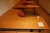 El- hæve sænke skrivebord, ca. 175 x 195 cm + skuffesektion + 2 små arkivreoler + stol