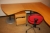 El- hæve sænke bord, ca. 195 x 175 cm + stol + skuffesektion
