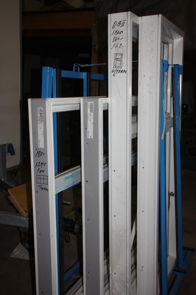 4 Dannebrog windows without thermo. Different sizes