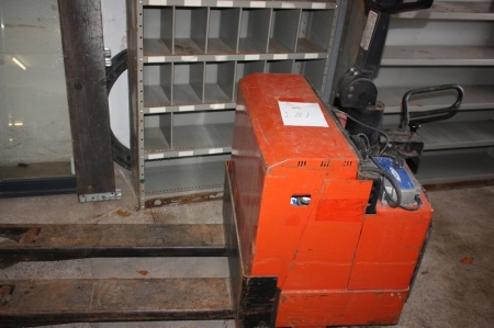 Electric pallet truck, stand-in. BT. 2200 kg. Periodically error (condition unknown). Charger