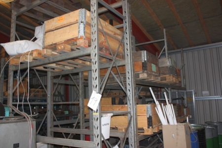 5 pallet racking without content