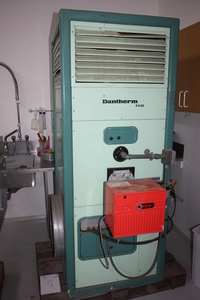 Oil burner, calorifier, Dantherm KA60. Riello burner