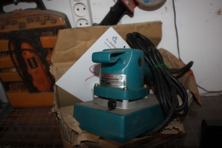 Electrical excenterpudser, Makita, model 9045N, 520 W/10000 rpm. Unused