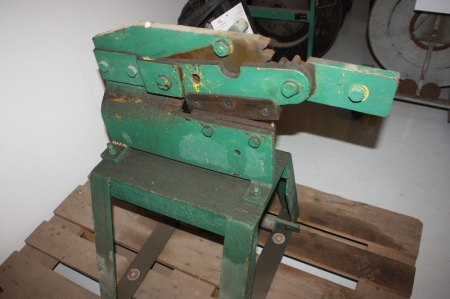Plate and bar stock shear, cutting length approx. 14 cm
