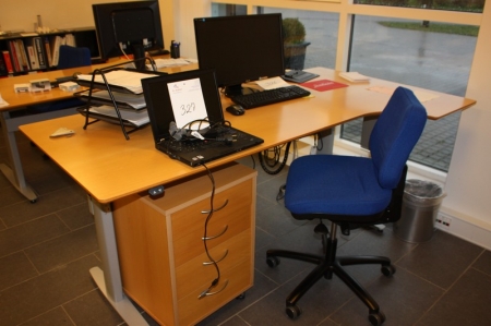El-hæve sænke skrivebord, bøg, Linak teknik, ca. 200 x 85/110 cm + kontorstol + skuffesektion + fladskærm, Asus HDMI VE248 + tastatur + mus + dockingstation, Lenovo