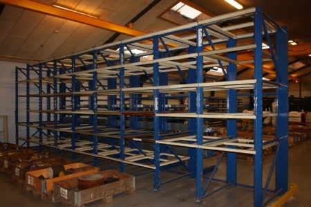 9 sections pallet rack with approx. 80 pallet shelves + truck guard