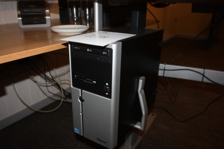 PC, mærket A-Desk, med DVD drev + fladskærm, Neovo + tastatur + mus + laserprinter, Brother HL-5350DN + labelprinter, Brother QL-1060 + digitalkamera, Casio Elexim, 12,5 megapixel