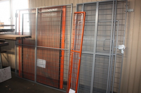 Mesh wire cage, dismantled
