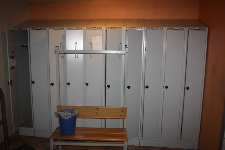 3 x 3-compartment locker + 1 x 1-compartment locker, Blika + bench