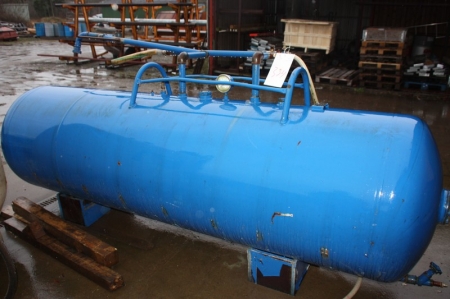 Pressure tank, 1800 liters