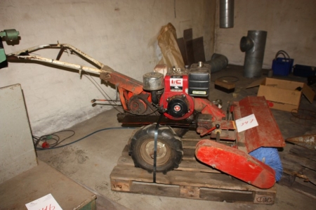 Tool Carrier with broom. B & S motor, 8 hp