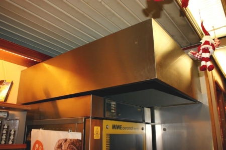 Stainless Hood. Dimension approx. length = 150 cm x width = 99 x height = 36 cm. Extraction with engine and pipe to wall included