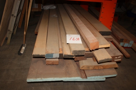 Contents of 2 shelves of cantilever racking, various hardwood