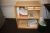 El-hæve sænke skrivebord, sort, Linak system. 200 x 90 /120 cm. + bogreol, 4 rum  (uden papirer) + metal opslagstavle + kontorstol