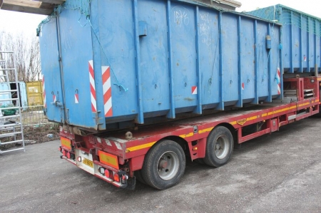 Container truck, containing