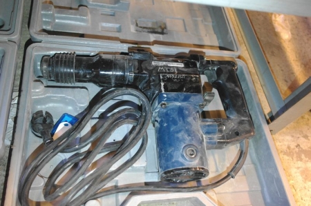2 x  power tools + cordless bolt screwdriver