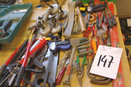 Lot hand tools