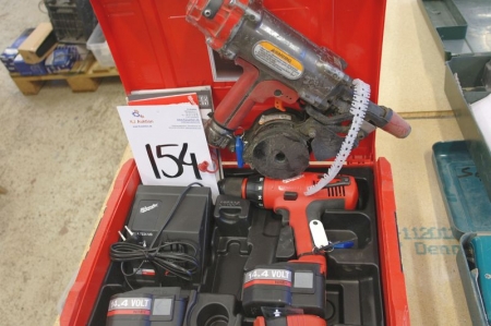 Cordless screwdriver, Milwaukee, with battery + charger + air nailer