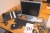 Tastatur, mus, harddisc, skærm, telefon, fax, Dymo