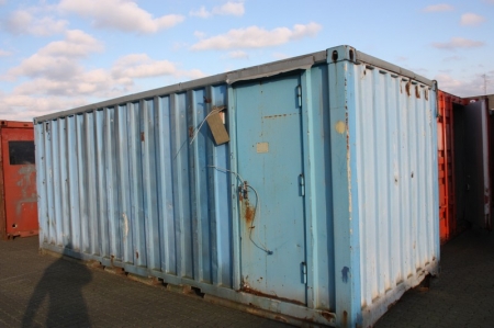 20 fods container. Isoleret, lys