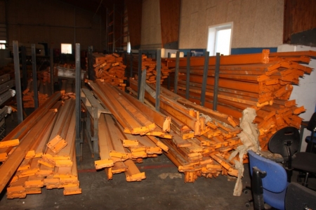 Very large lot pallet racks, dismantled