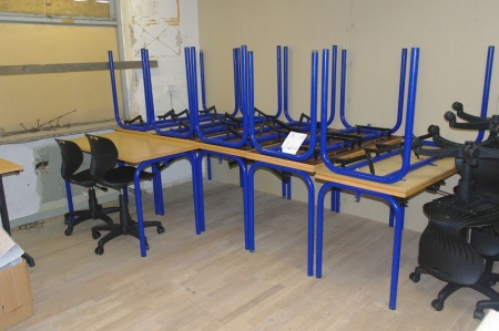 11 school desks tall model + 16 chairs with wheels