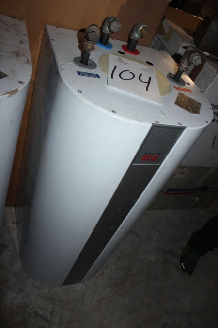 Water heater with throughput, Metro, 110 liters