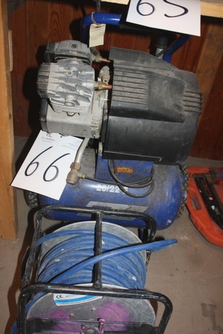 Compressor, UM 20/22 S (Condition unknown) + air hose reel