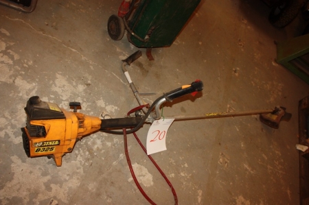 Brushcutter, Partner B325. For sale by private individual. VAT applicable on Buyers Premium only