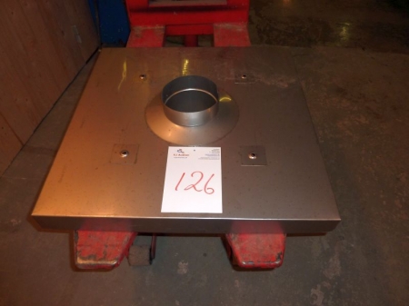 Chimney flashing, stainless steel top 75 x 75 ø 170 mm. For sale by private individual. VAT applicable on Buyers Premium only
