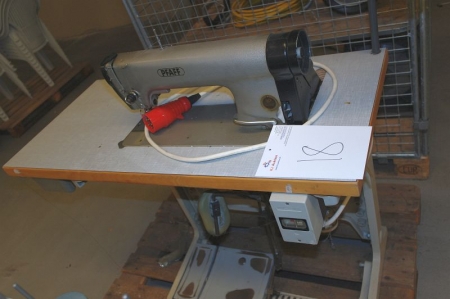 Industrial Sewing Machine, PFAFF
