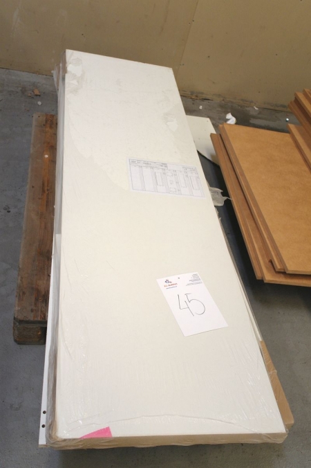 Pallet of 2 x tall cabinets, brand HTH, including 1 defective. Approx 1952 x 449 x 565 mm