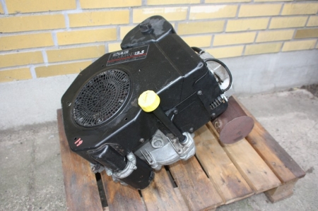 Motor for havetraktor, Kohler Command 12,5 hk. Oliefiltermodel